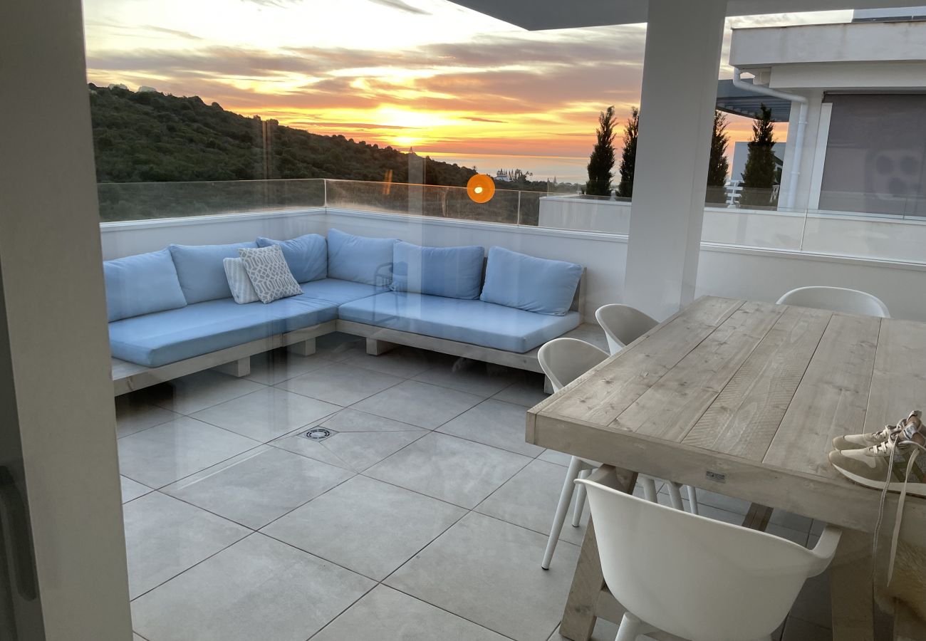 Appartement à Estepona - Serenity Views 2418 Lovely penthouse with seaviews